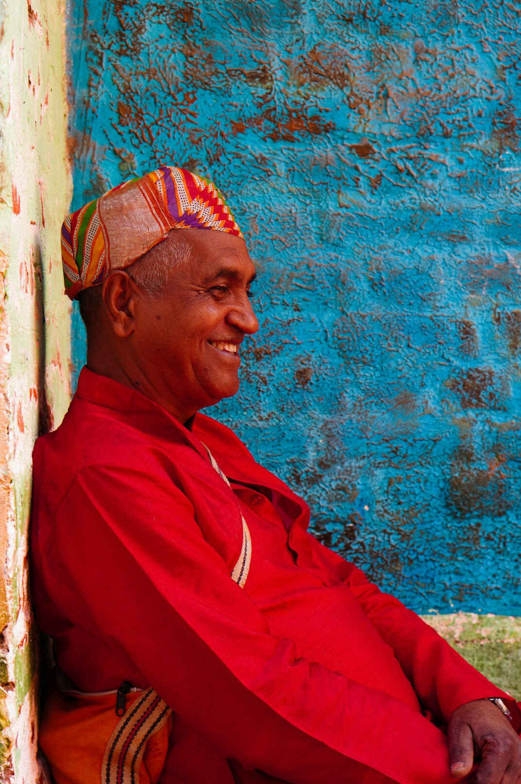 Portrait of a smiling man with short hair